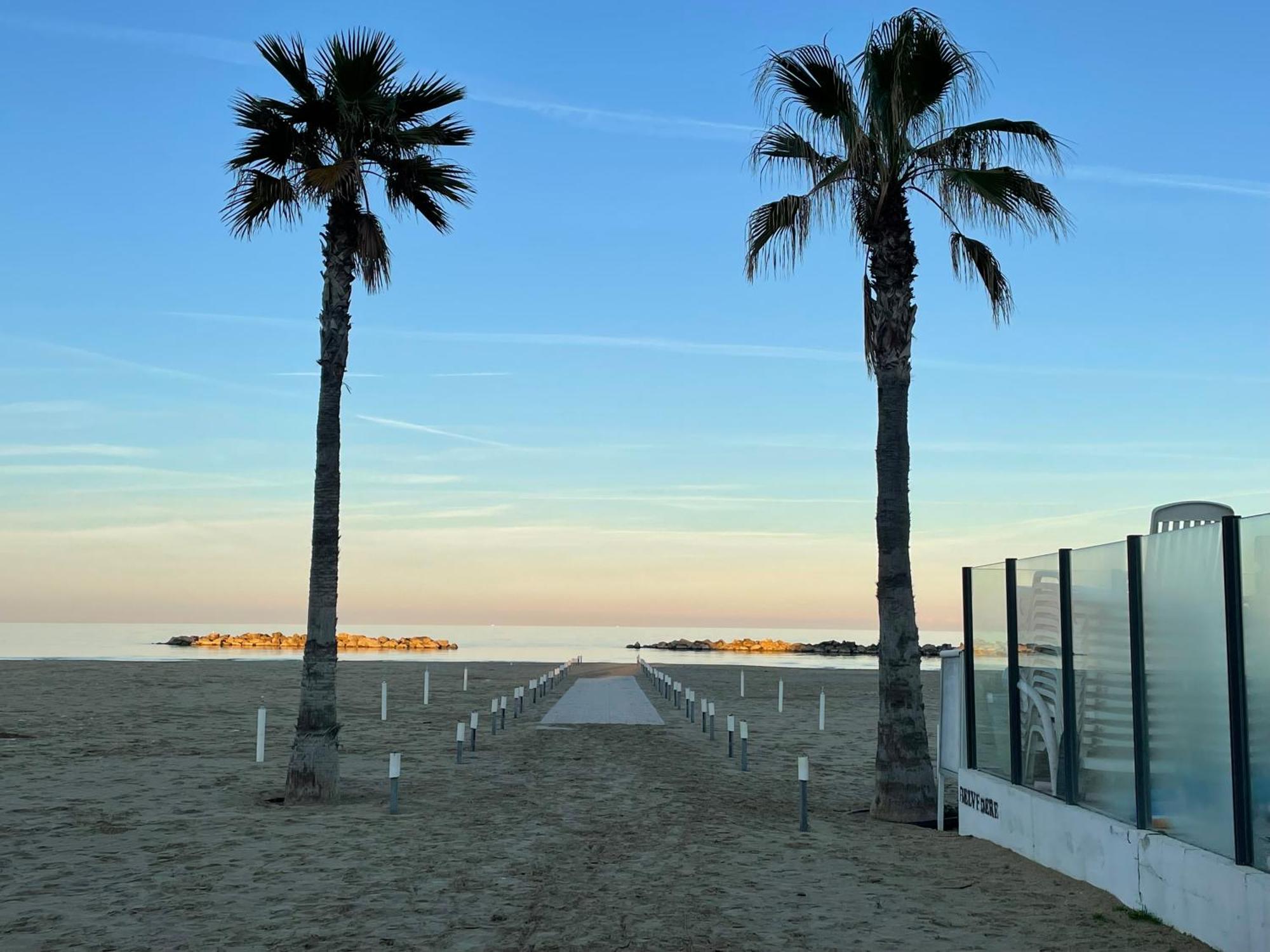 Le Ortensie In Centro E Vicino Al Mare Pescara Exterior foto